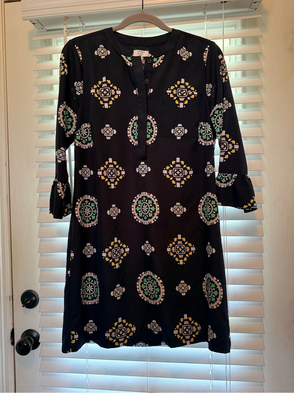 Crown & Ivy Petite Printed Tunic Dress Navy Blue Ruffle Sleeve 8P